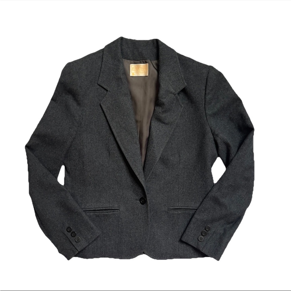 VTG PENDLETON Woman’s Gray 100% Wool Blazer Jacket Size 10 Made In USA Classic